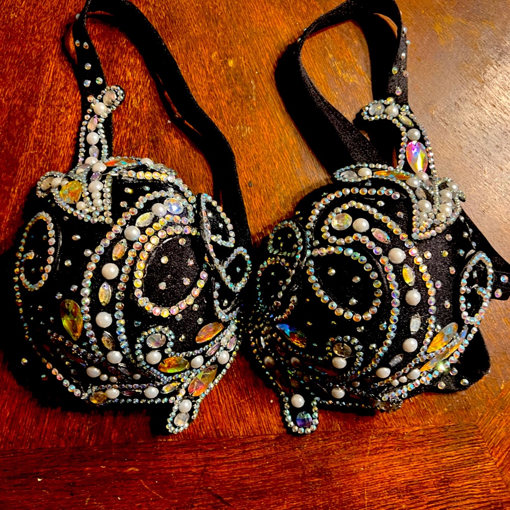 New Black Bellydance Bra and Belt